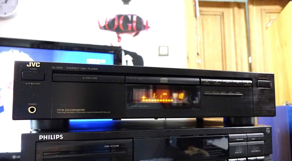 Odtwarzacz CD JVC XL V 242BK