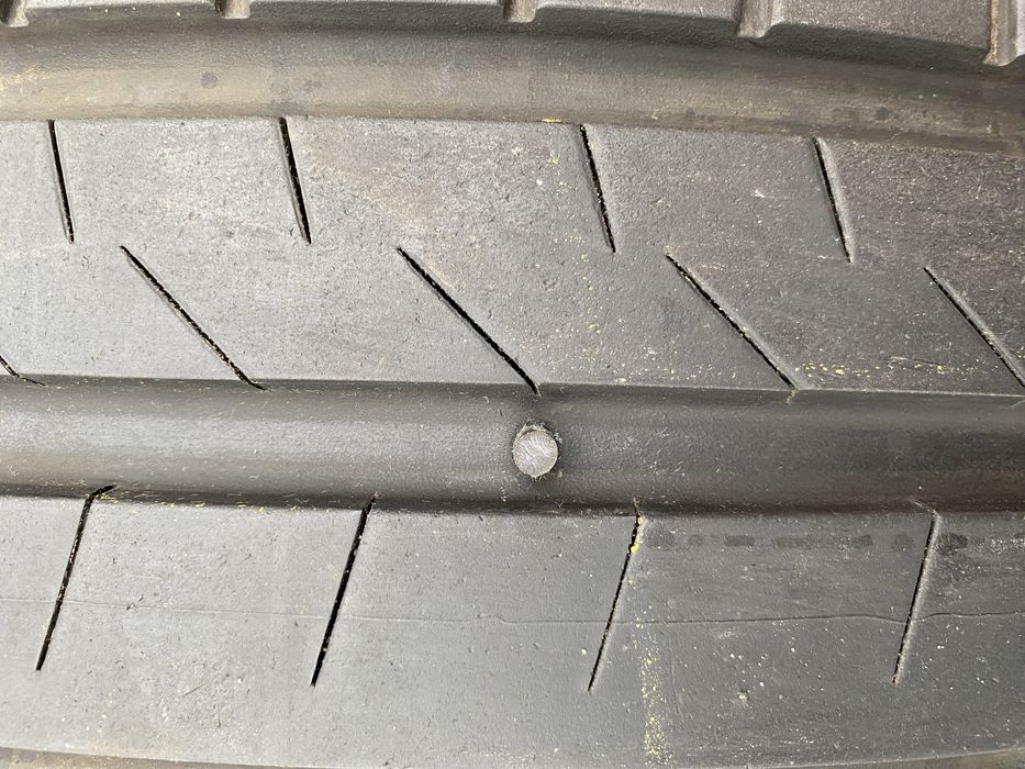 Opony letnie Bridgestone Turanza T005 285/35 R22 2szt. 2021/23r. 7mm