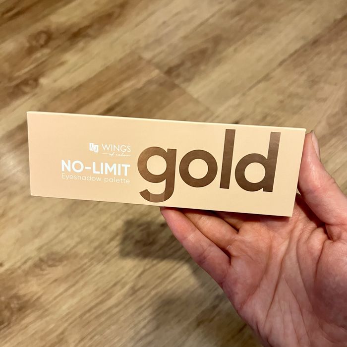 Paletka cieni do powiek GOLD