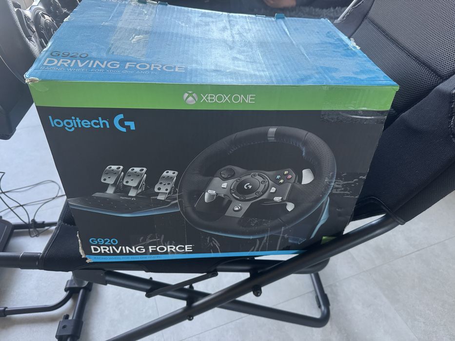 Kierownica Logitech G920 plus Stelaż/Fotel