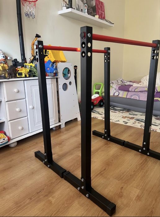 Poręcze Uchwyty Treningowe Sprzęt do Ćwiczeń Pompek Dipów Stabilne