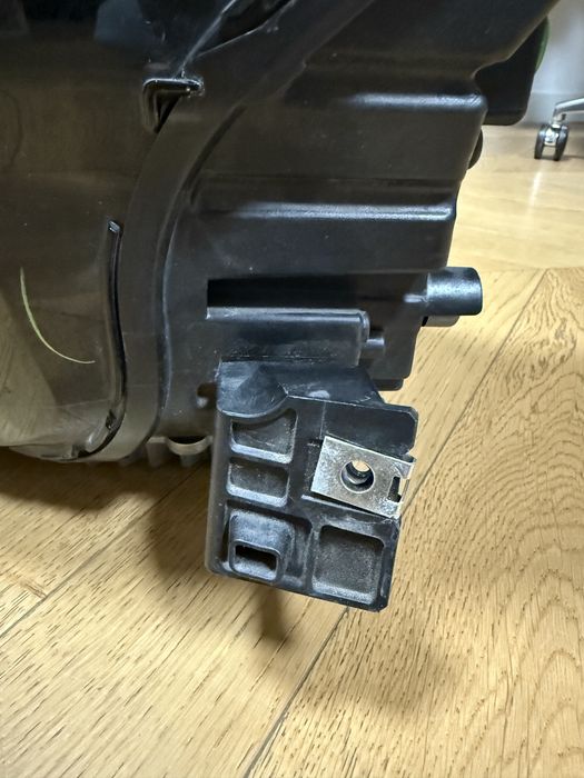 Maserati Grecale Lampa lewa przód