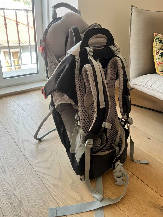 Mochila Porta-Bebé Osprey Poco AG + Capa de Chuva | Excelente Estado
