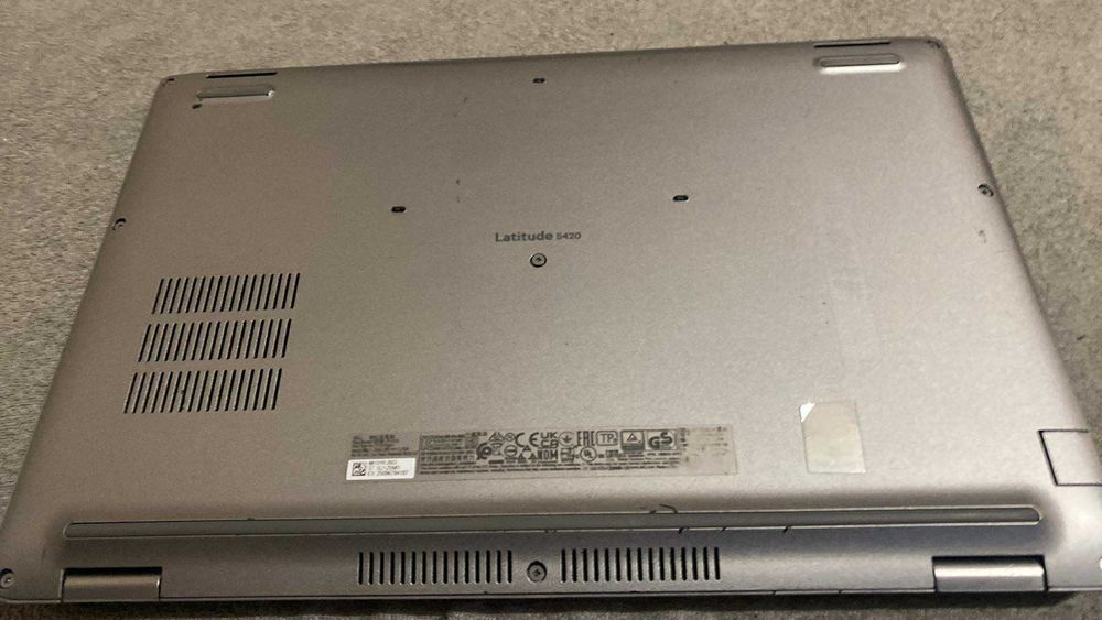 Dell Latitude 5420 i5-1145G7, 8Gb ram, SSD 256, B. Exell, Win 11, GSM
