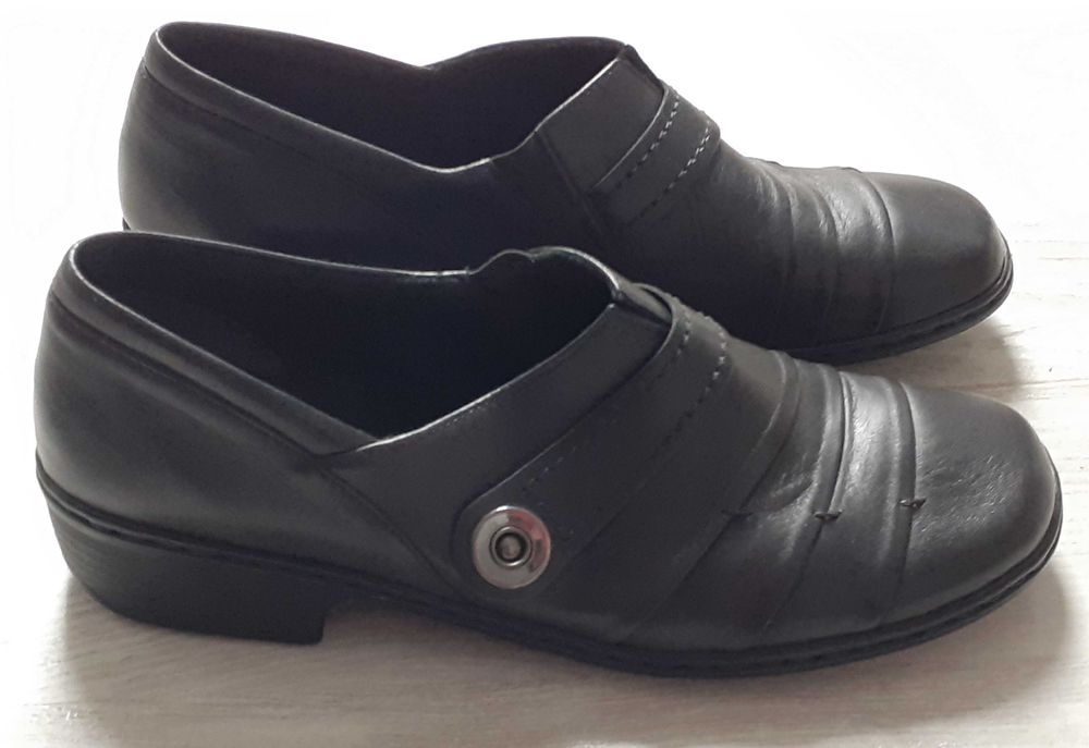 Półbuty pantofle Ara skórzane 39,5