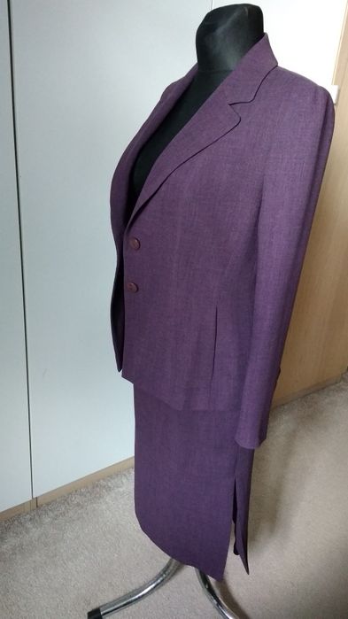 Marynarka ze spódnicą 38