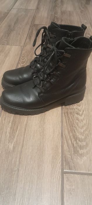 Демисезонные ботинки