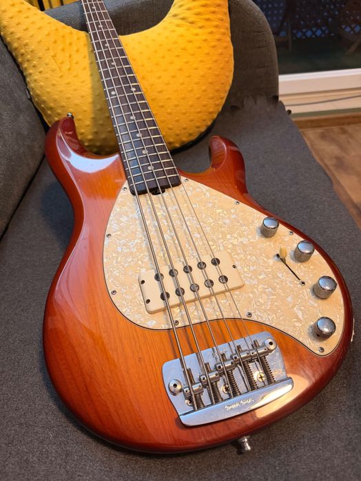 Ernie Ball Music Man StingRay 5 USA 1993 + flight case