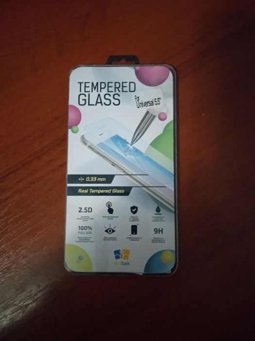 Стекло на телефон