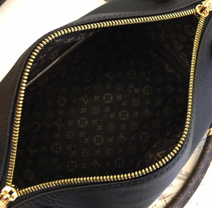 Шкіряна сумка Louis Vuitton Express LV