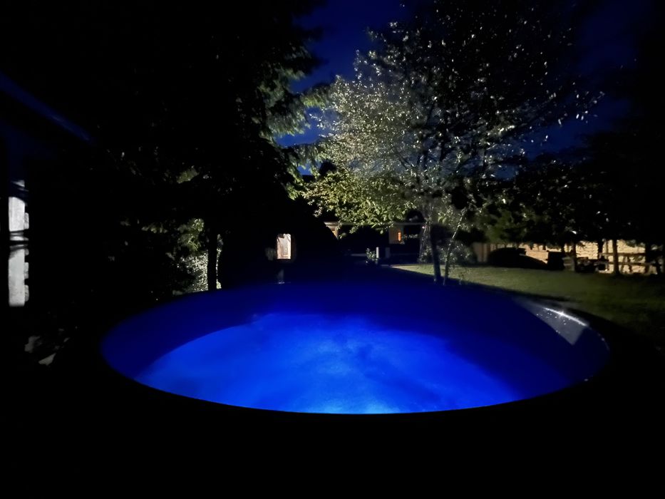 Edkovy Ray 12osób+,jacuzzi,sauna,jezioro,bilard,ping-pong,wiata,ognisk