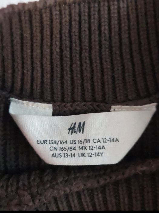 Sweterek czekoladowy 158/164