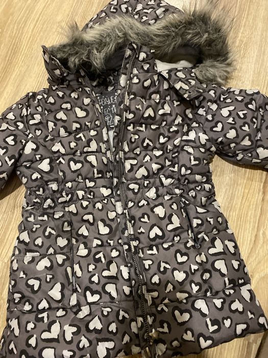 Курточка для дівчинки