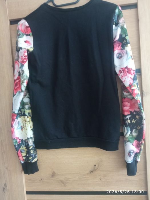 Sweter damski  czarna