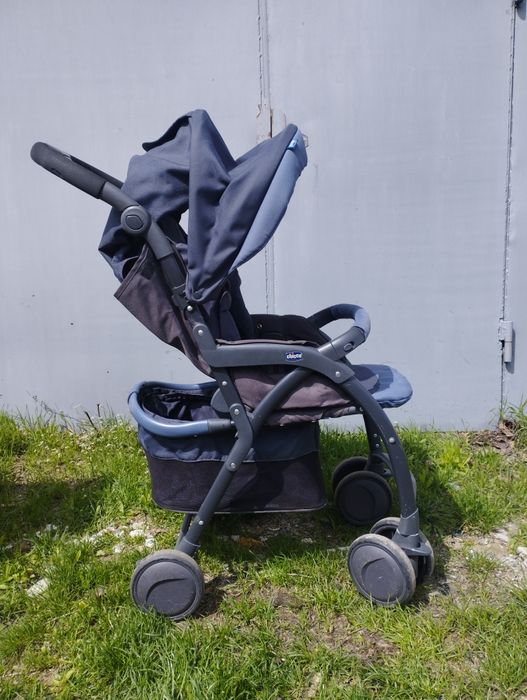 Дитяча прогулочнк коляска