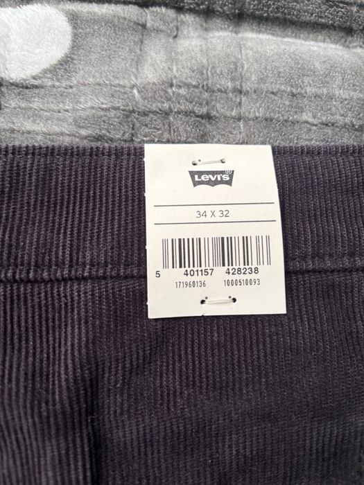 Продам брюки levi’s оригінал