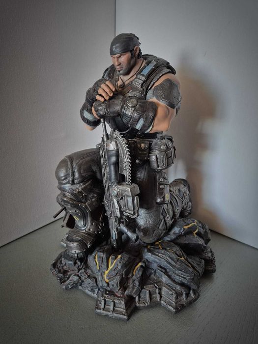 Figura Gears of War 3 Epic edition Marcus Fenix