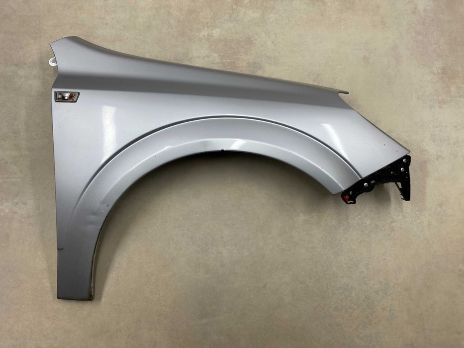 Передні крила Opel Astra H Z163, Z157, Z167, Z155