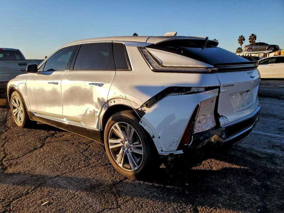 2023 Cadillac LYRIQ TECH з урахуванням нового мита