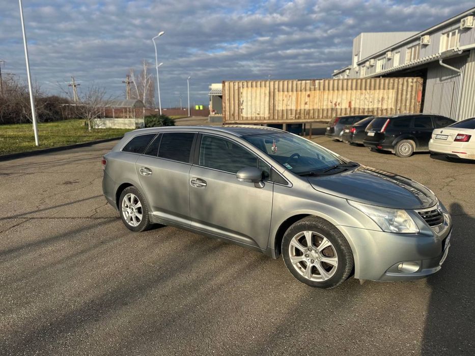 Toyota Avensis 2.2Dizel