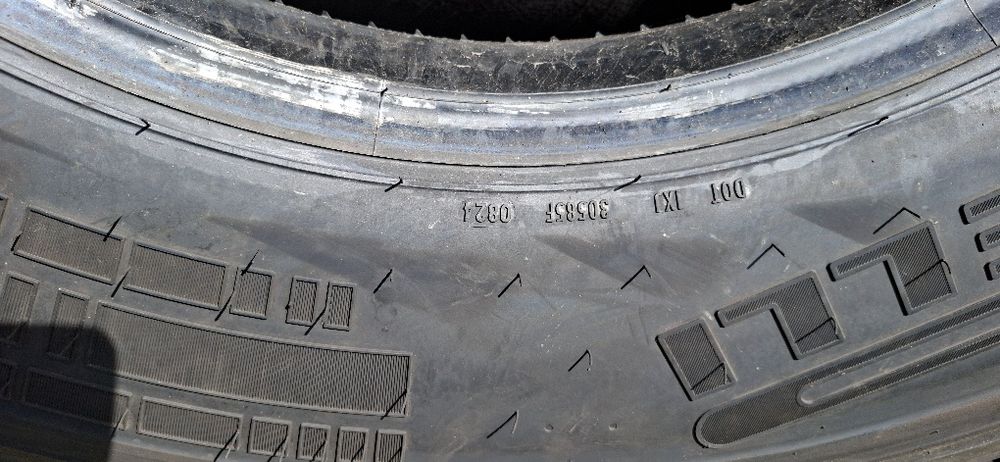 Opona Pirelli 315,80,22.5 TG:01