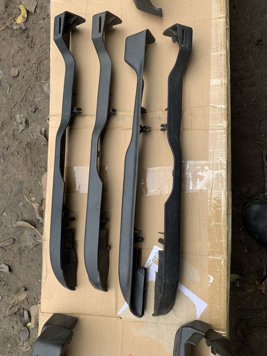 Обшивка салазок Сидіння BMW БМВ Е36/46/39 ф10 планка сидушок