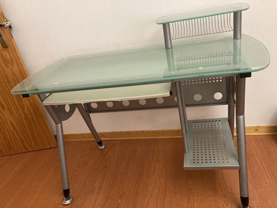 Secretária vidro e metal