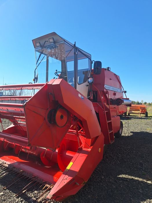 Комбайн Massey Ferguson 16 20XP