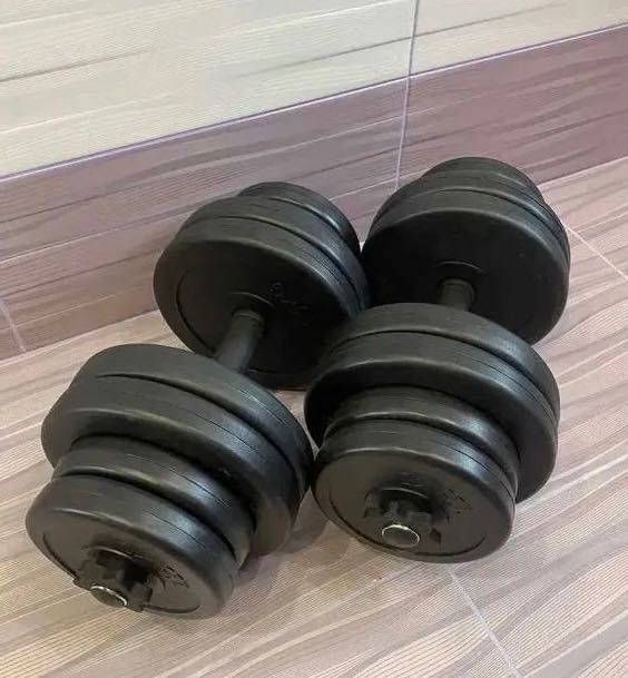 ЗНИЖКА Гантелі розбірні 32 кг комплект