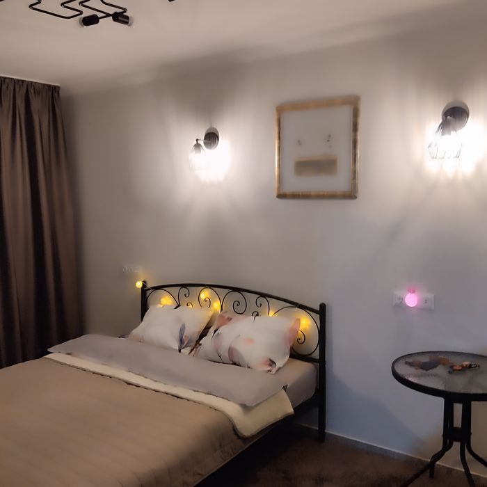 1-на кВ. Макд.Світло є.