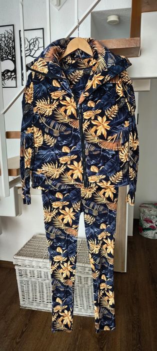 Dres komplet z weluru