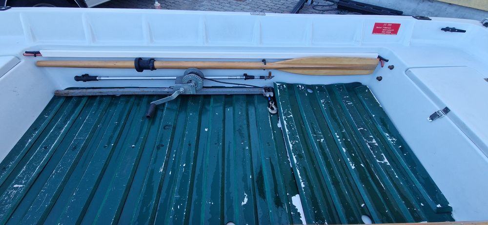 Łódź wędkarska. Suzuki DF6
