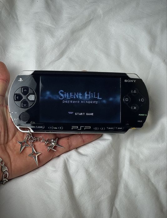 PSP 1000 wiele gier + akcesoria
