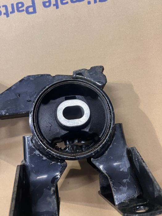 Подушка мотора нисан лиф подушка nissan leaf