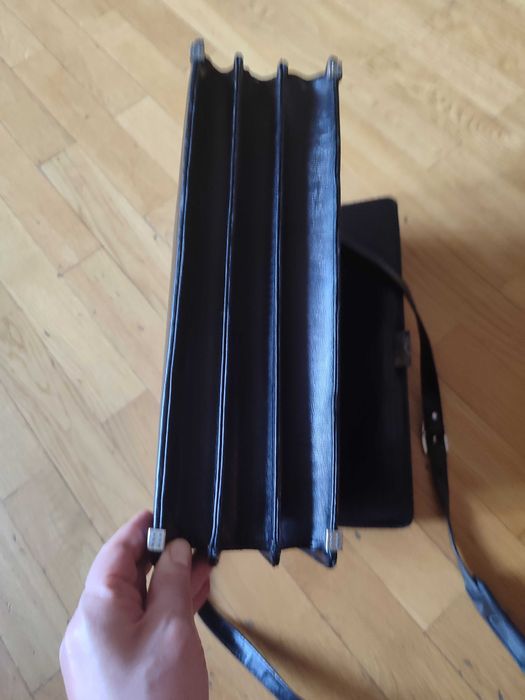 Портфель з натуральної шкіри, Німеччина