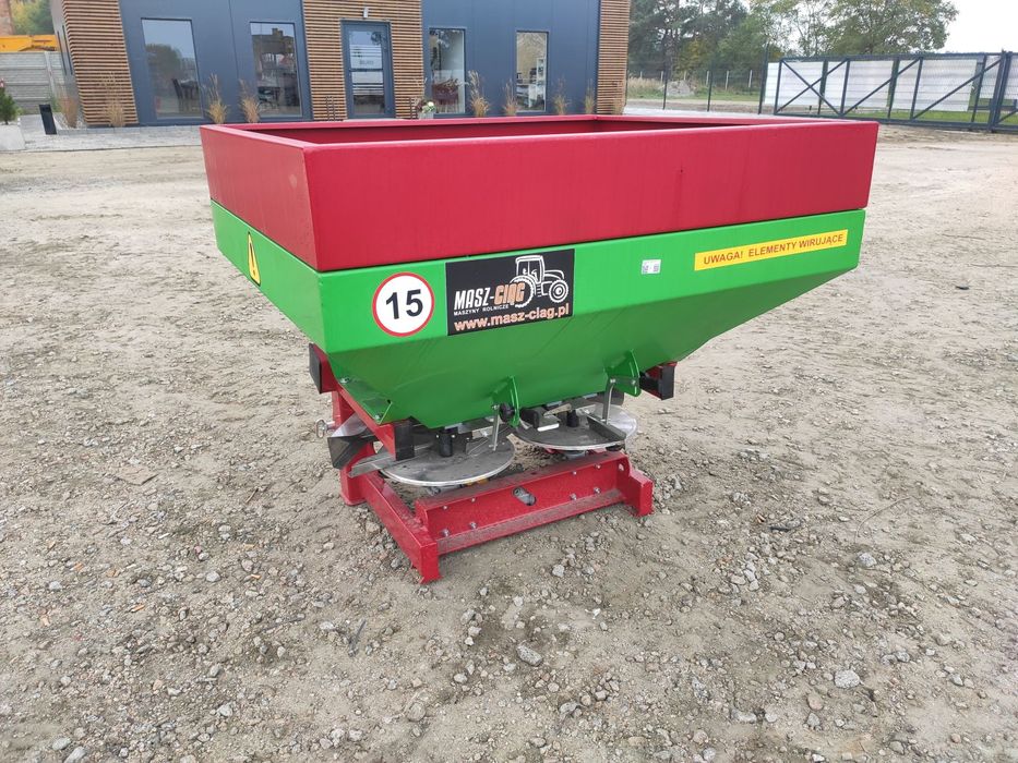 Rozsiewacz nawozów do nawozu Promar 600L 800L 1000L