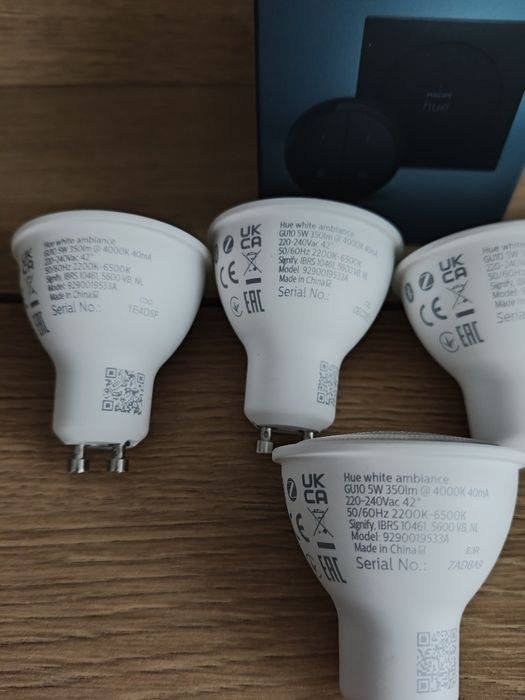 Sprzedam Nowy zestaw żarówek Hue white ambiance 5W GU10