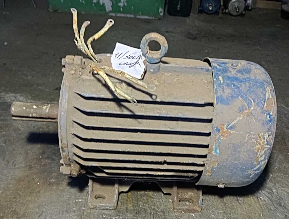 Електродвигун мотор электродвигатель АМУ 160 11 кВт 3000 об. 380-660 В