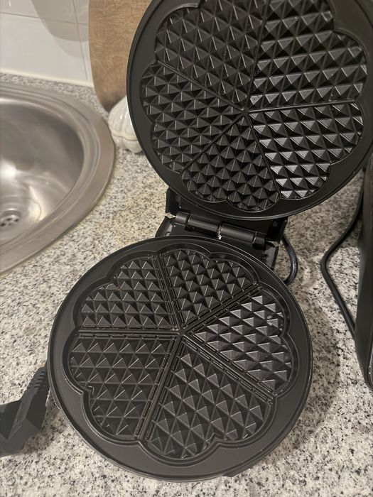 Maquina waffles em otimo estado