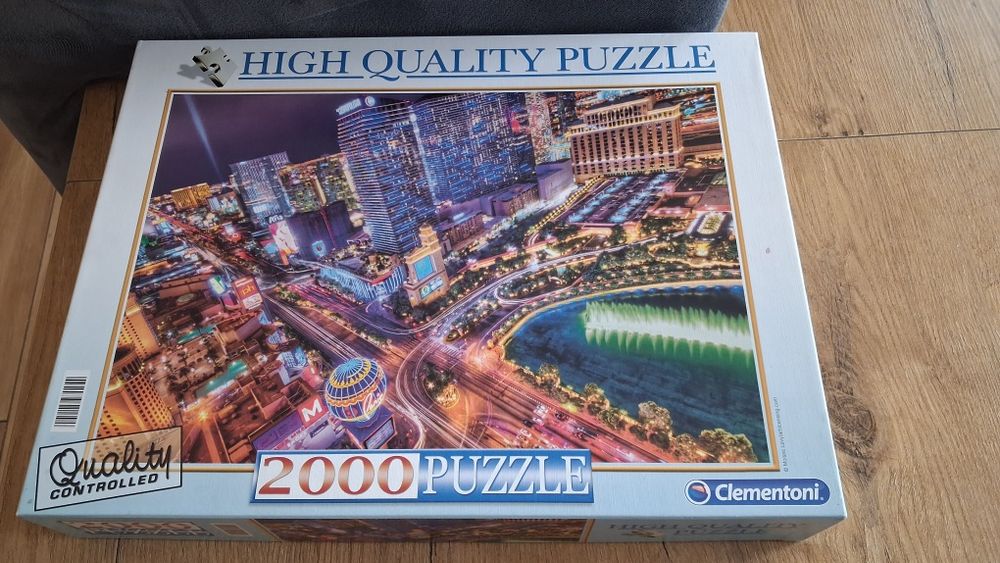 Zamienię puzzle 2000 na inne - kompletne
