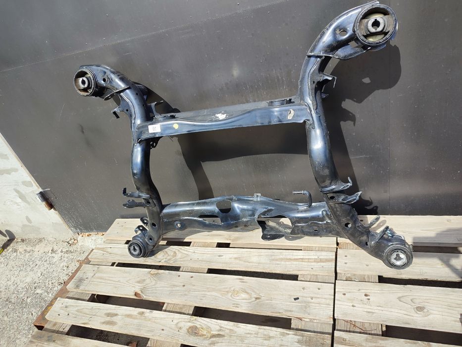 Підрамник задній audi q5 80a разборка ауди ку5 80а ауді ку5 80а