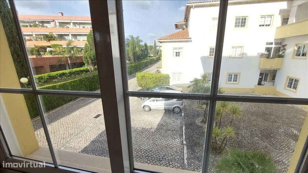 Deslumbrante T3 em condomínio fechado