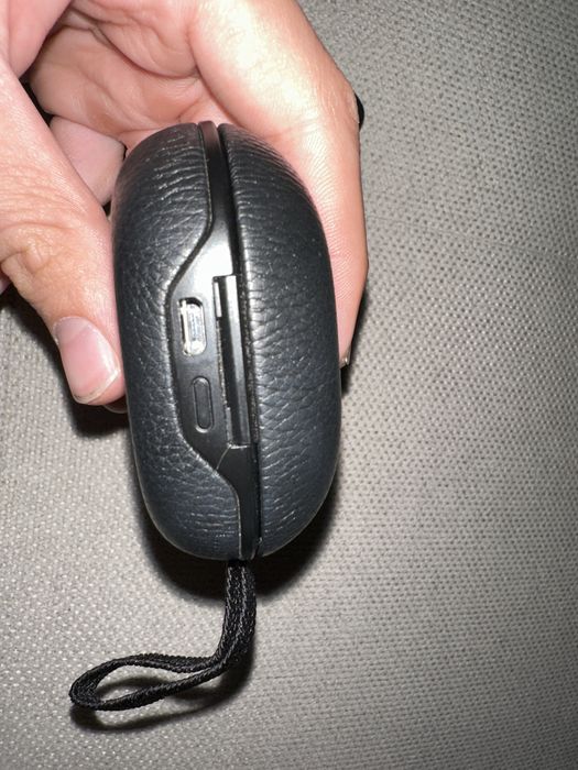 Наушники Bang & Olufsen Beoplay E8