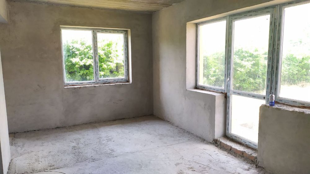 Продається будинок в селі Клузів