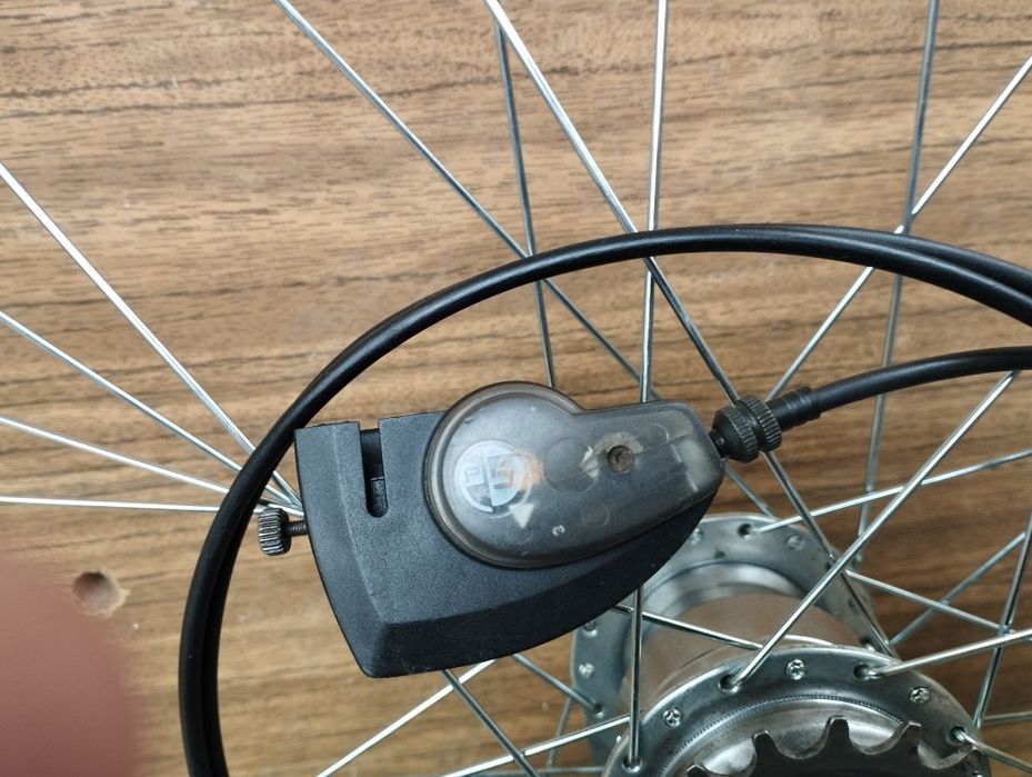 Колеса на планітарній втулці SRAM, SACHS, 3,5,7,Nexus7. .