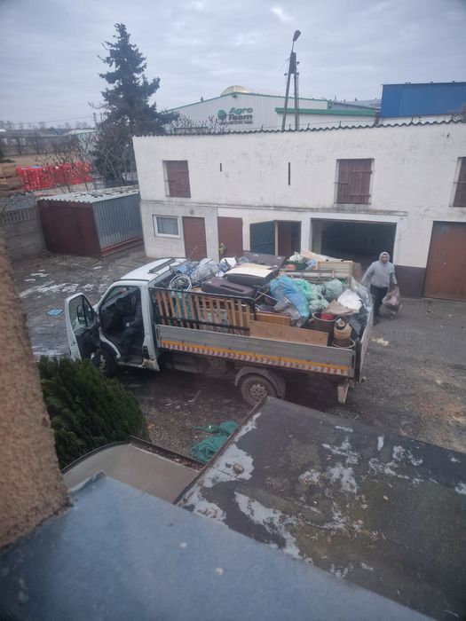 Likwidacja Wywóz starych mebli  gabaryty i śmieci