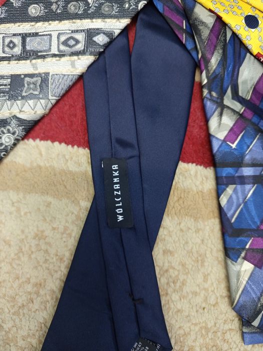 #444 Zestaw czterech krawatów