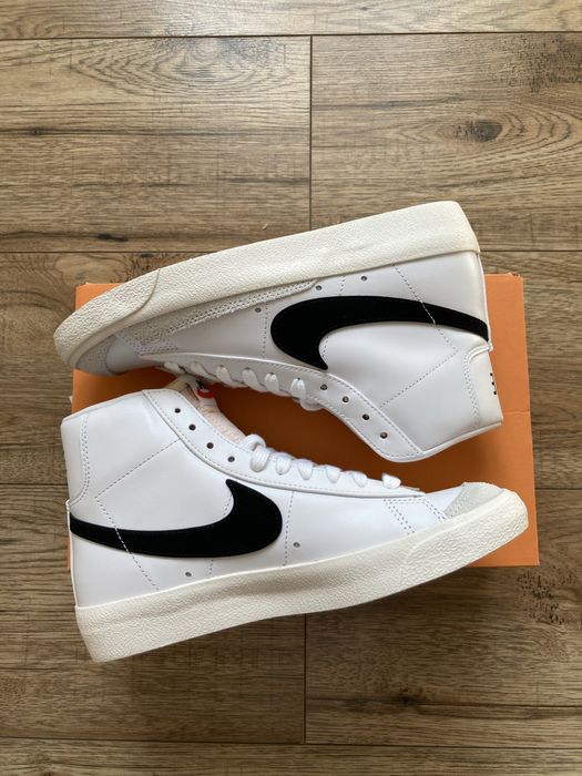 Certyfikat Autentyczności | Nike Blazer Mid 77 White Black (W) 37.5 EU