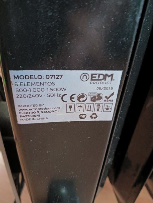 Radiador a Óleo EDM 1500W (8 Elementos) – Como Novo / Em Excelente Estado