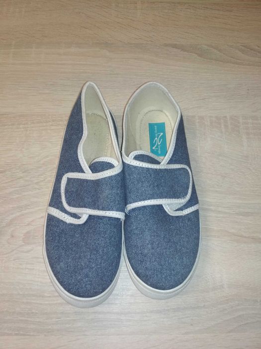 Tenisówki a'la jeans(nowe).